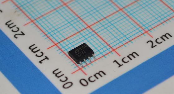 LT1792CS8 1.5A লো ড্রপআউট রেগুলেটর 3.3V/5V/ADJ 1V ড্রপআউট ±1% নির্ভুলতা SO-8 -40°C থেকে +125°C কম শব্দ