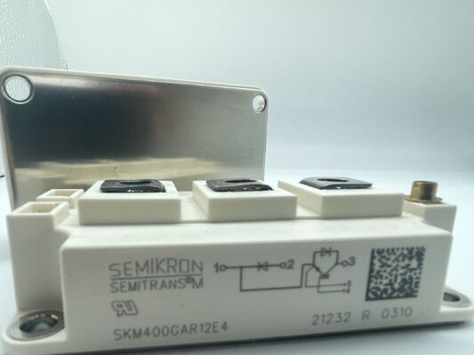 SKM400GAR12E4 1200V 400A IGBT মডিউল কম Vce(sat) উচ্চ শর্ট সার্কিট দৃঢ়তা কম সুইচিং ক্ষতি উচ্চ আইসোলেশন শিল্প গ্রেড সোলার ইনভার্টার এবং উচ্চ পাওয়ার ইউপিএস-এর জন্য