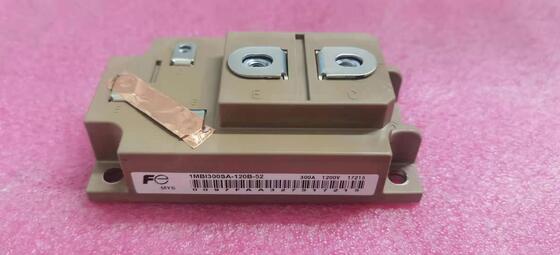 1MB1300SA-120B-52 1200V 1300A হাফ-ব্রিজ IGBT মডিউল লো Vce(sat) উচ্চ শর্ট সার্কিট রুগেডনেস কম সুইচিং লস প্রেস-ফিট প্রযুক্তি ভারী শিল্প ড্রাইভ এবং উচ্চ পাওয়ার ইউপিএস-এর জন্য