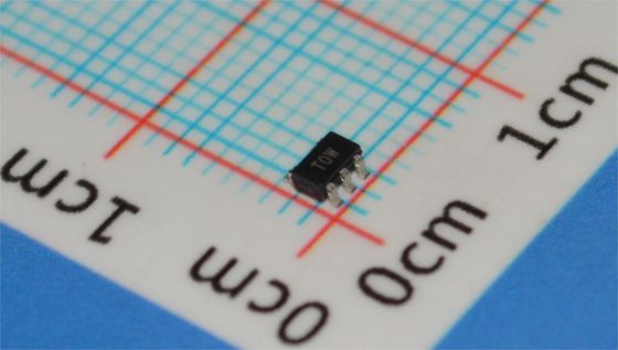 ADT6501SRJZP085RL7 85°C তাপীয় সুইচ ±1°C নির্ভুলতা 2.7V-5.5V SOT-23-5 10μA নিম্ন শক্তি AEC-Q100