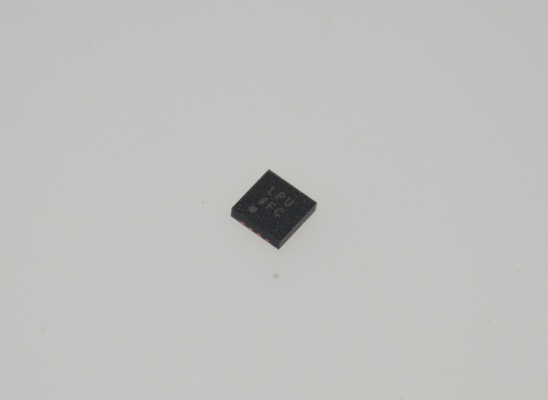 ADM7170ACPZ-3.3-R7 3.3V 2A এলডিও নিয়ন্ত্রক 1.8-6.5V ইনপুট 1μV RMS গোলমাল 75dB PSRR LFCSP-8 -40°C থেকে +125°C AEC-Q100