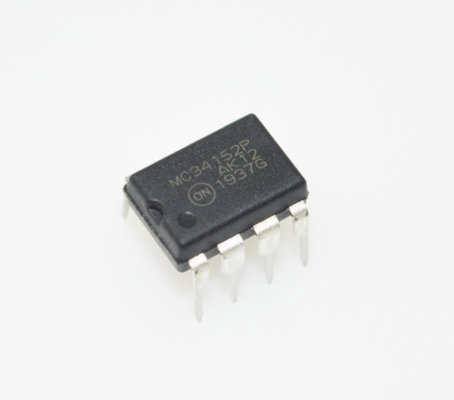 MC34152PG ডুয়াল MOSFET ড্রাইভার 1.5A পিক বর্তমান 12V-18V সরবরাহ 50ns উত্থান / পতন DIP-8 -40°C থেকে +85°C