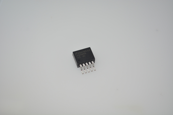 LM2596SX-12 12V 3A স্টেপ-ডাউন কনভার্টার, 4.5V-40V বিস্তৃত ইনপুট, 80% দক্ষতা, নিয়মিত আউটপুট, তাপ সুরক্ষা, কম রিপল এবং নির্ভরযোগ্য পাওয়ার নিয়ন্ত্রণের জন্য কমপ্যাক্ট TO-263 প্যাকেজ