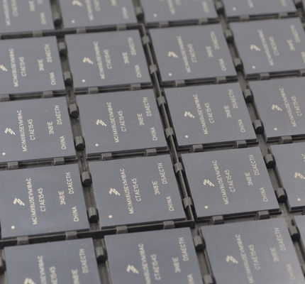 MCIMX6U5EVM10AC i.MX 6UltraLite ARM Cortex-A7 MPU 528MHz 128KB L2 ক্যাশ 10/100 ইথারনেট 2x USB 2.0 8x UART নিরাপদ বুট শিল্প তাপমাত্রা (-40°C থেকে +105°C) কম পাওয়ার ডিজাইন