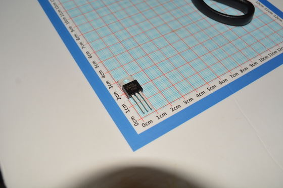 IRF4905LPBF P-চ্যানেল MOSFET 55V/-74A অতি-নিম্ন 20mΩ RDS(on) অ্যাভালাঞ্চ রেটেড TO-220AB লিড-ফ্রি উচ্চ দক্ষতা সম্পন্ন পাওয়ার ও মোটর কন্ট্রোলের জন্য নির্ভরযোগ্য