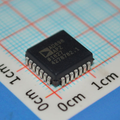 AD698APZ এলভিডিটি সিগন্যাল কন্ডিশনার ±12V থেকে ±15V অপারেশন 20kHz ব্যান্ডউইথ 0.25% রৈখিকতা একক / দ্বৈত সরবরাহ অবস্থান সেন্সিং এবং গতি নিয়ন্ত্রণের জন্য শিল্প তাপমাত্রা পরিসীমা