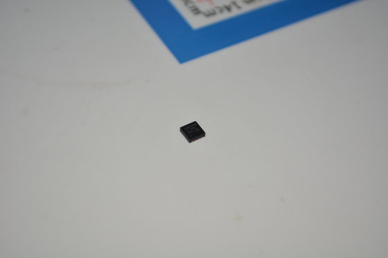 CSD17309Q3 30V N-চ্যানেল NexFET™ MOSFET, 3.6mΩ RDS(on) সহ, 40A অবিচ্ছিন্ন কারেন্ট, 175°C রেটিং, অতি-নিম্ন Qg, 3mm×3mm SON প্যাকেজ, AEC-Q101 যোগ্য এবং Pb-মুক্ত