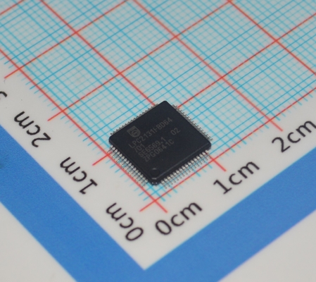 LPC2131FBD64/01,15 ARM7 MCU 32-বিট RISC কোর 64KB ফ্ল্যাশ 16KB RAM 60MHz স্পিড USB 2.0 2x UART 64-LQFP -40°C থেকে +85°C শিল্প গ্রেড