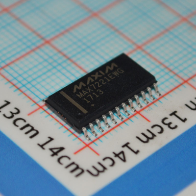 MAX7221EWG+T 8-সংখ্যার LED ডিসপ্লে ড্রাইভার SPI ইন্টারফেস সহ, 10MHz সিরিয়াল ডেটা রেট, 2.7V-5.5V অপারেশন, পৃথক LED নিয়ন্ত্রণ এবং 24-পিন ওয়াইড SOIC প্যাকেজ