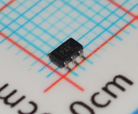 TLV70450DBVR 5V 150mA অতি-নিম্ন IQ (300nA) LDO, উচ্চ PSRR (70dB) সহ, 2% নির্ভুলতা, 1μF সিরামিক ক্যাপাসিটর সহ স্থিতিশীল, SOT-23 প্যাকেজে সক্ষম পিন এবং তাপ সুরক্ষা