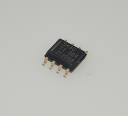 TPS5430DDAR 3A 5.5-36V প্রশস্ত ইনপুট স্টেপ-ডাউন রূপান্তরকারী 500kHz সুইচিং উচ্চ দক্ষতা (৯৫% পর্যন্ত) অভ্যন্তরীণ ক্ষতিপূরণ শক্তি ভাল সংকেত তাপ / UVLO সুরক্ষা SOIC-8 প্যাকেজ