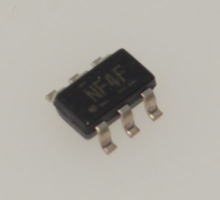 TPS22929DDBVR লোড সুইচ 1.5A রেট করা অতি-নিম্ন 0.8Ω RON 1.1-5.5V প্রশস্ত ইনপুট দ্রুত আউটপুট ডিসচার্জ (QOD) কম 1µA IQ ক্ষুদ্র SOT-23-5 প্যাকেজ সক্রিয় পিন শর্ট-সার্কিট সুরক্ষা