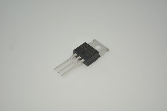 IRFB4227PBF 200V/195A MOSFET অতি-নিম্ন 4.5mΩ Rds(on) সহ TO-220 প্যাকেজ লজিক-লেভেল ড্রাইভ অ্যাভালাঞ্চ রেটেড দ্রুত সুইচিং উচ্চ দক্ষতা মোটর কন্ট্রোল ও পাওয়ার সিস্টেমের জন্য শক্তিশালী ডিজাইন