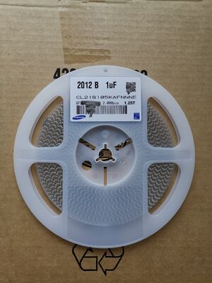 উচ্চ-ক্যাপাসিট্যান্স ১µF X7R MLCC 1206 কেস-এ, 50V রেটেড, বিস্তৃত তাপমাত্রা স্থিতিশীলতা, কম ESR/ESL, উচ্চ রিপল হ্যান্ডলিং, পাওয়ার ফিল্টারিং এবং শিল্প ডিকাপলিং অ্যাপ্লিকেশনগুলির জন্য শক্তিশালী কর্মক্ষমতা