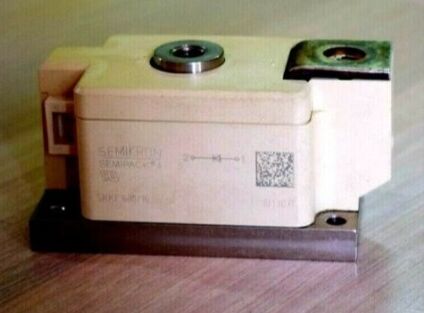 SKKE600/16 1600V 600A সিঙ্গেল ডায়োড মডিউল আল্ট্রা-লো ভিএফ 1.5V হাই সার্জ কারেন্ট 22kA সেমিপ্যাক4 বিচ্ছিন্ন বেস চমৎকার তাপ স্থানান্তর উচ্চ নির্ভরযোগ্যতা রেকটিফায়ার এবং ওয়েল্ডিংয়ের জন্য ইউএল সার্টিফাইড