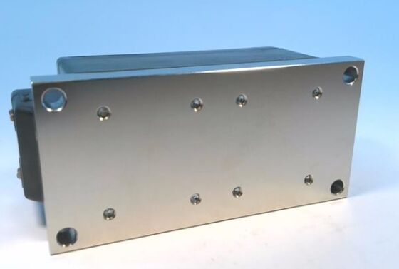 TT600N16KOF 1600V 600A ডুয়াল থাইরিস্টর মডিউল নিম্ন VF 1.32V উচ্চ তরঙ্গ 21kA চাপ যোগাযোগ প্রযুক্তি বিচ্ছিন্ন বেসপ্লেট ট্রেঞ্চ গেট উল নরম স্টার্টার এবং সংশোধনকারীদের জন্য প্রত্যয়িত