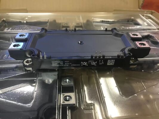 SEMIX603GB12E4P 1200V 600A IGBT মডিউল কম Vce(sat) উচ্চ শর্ট সার্কিট প্রতিরোধ ক্ষমতা কম সুইচিং ক্ষতি উচ্চ আইসোলেশন শিল্প গ্রেড উচ্চ পাওয়ার ইউপিএস এবং শিল্প ড্রাইভের জন্য